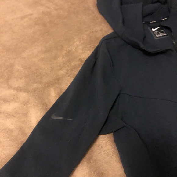 Nike full zip up jacket - Picture 3 of 4